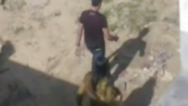Video POV remaja si rambut coklat Nadia Lopez seks jolok tekak dalam dan bercinta dengan gaya doggy.