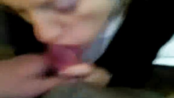 CeCe Stone remaja si rambut coklat mempunyai video seks lelaki melayu tindakan lisan
